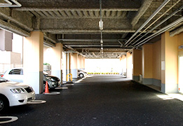 Free guest parking