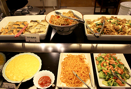 Free buffet style breakfast